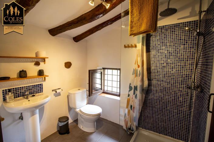 Image No.16-8 Bed Cortijo for sale