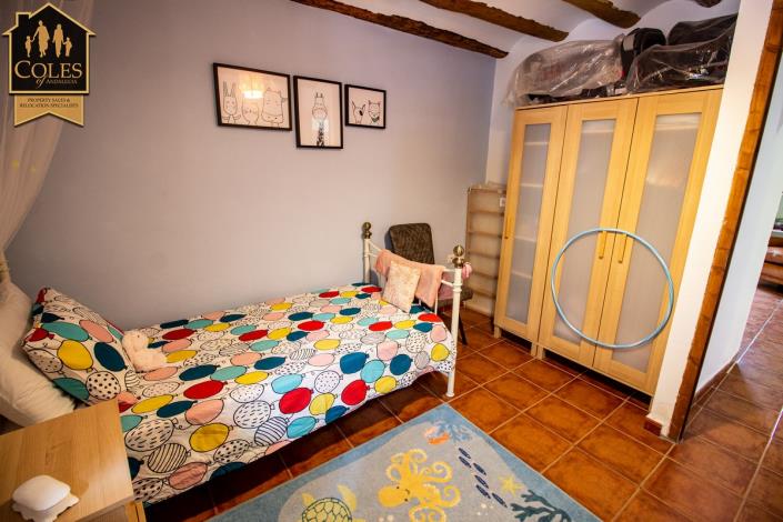 Image No.30-8 Bed Cortijo for sale