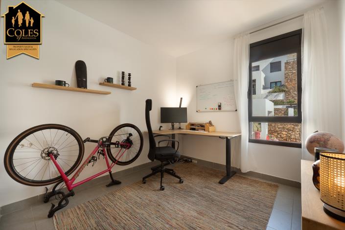 Image No.18-2 Bed Apartment for sale