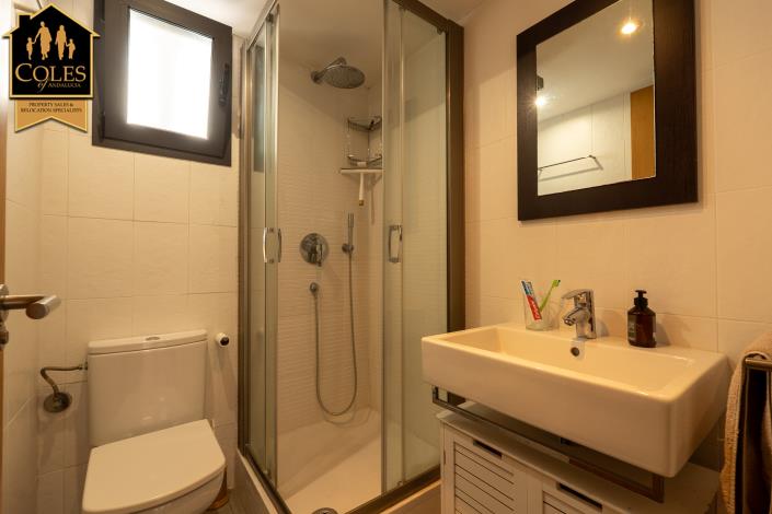 Image No.19-2 Bed Apartment for sale