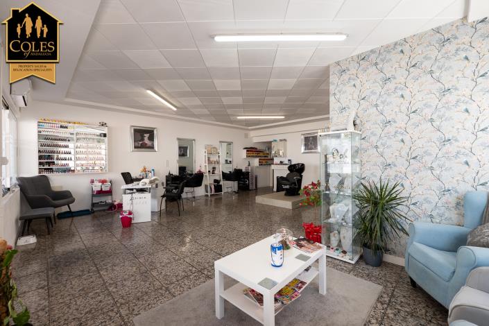 Image No.9-6 Bed Townhouse for sale