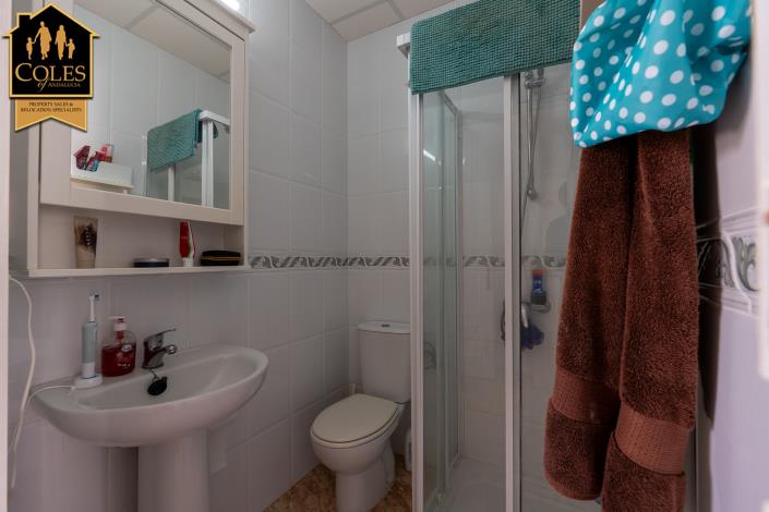 Image No.33-6 Bed Townhouse for sale