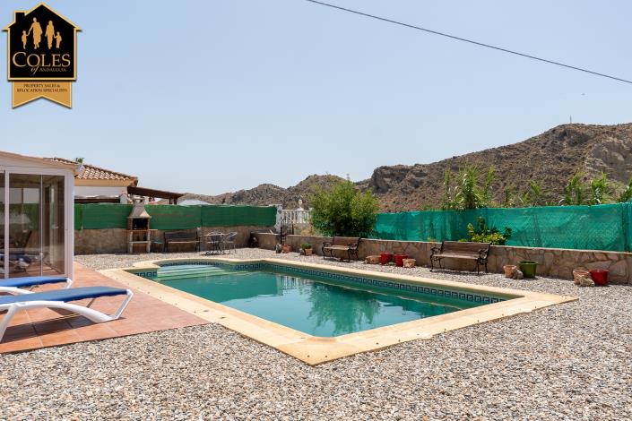 Image No.6-4 Bed Villa / Detached for sale