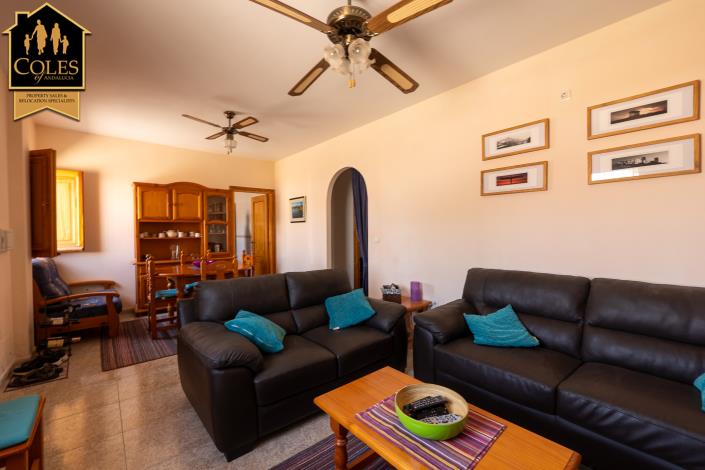 Image No.15-4 Bed Villa / Detached for sale