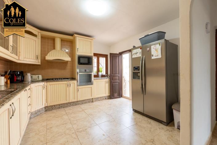 Image No.12-5 Bed Cortijo for sale