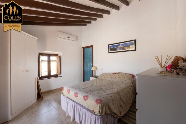 Image No.27-5 Bed Cortijo for sale