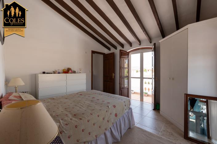 Image No.28-5 Bed Cortijo for sale