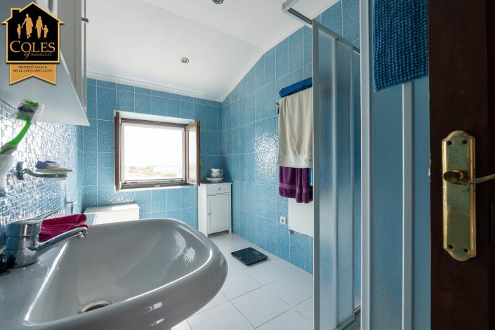 Image No.29-5 Bed Cortijo for sale