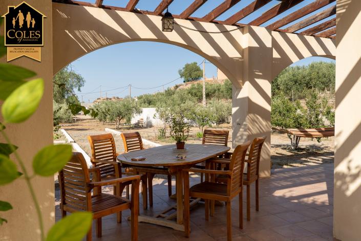 Image No.5-3 Bed Villa / Detached for sale