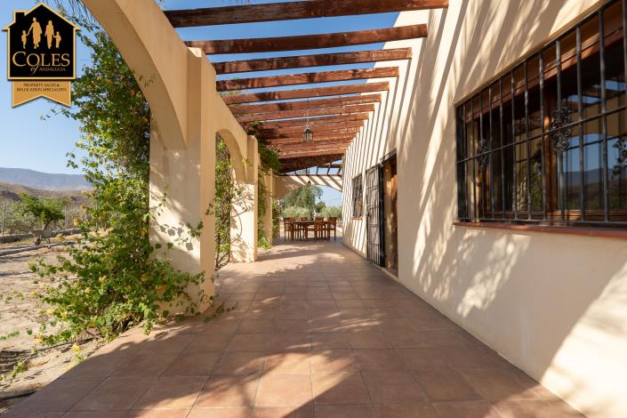 Image No.9-3 Bed Villa / Detached for sale