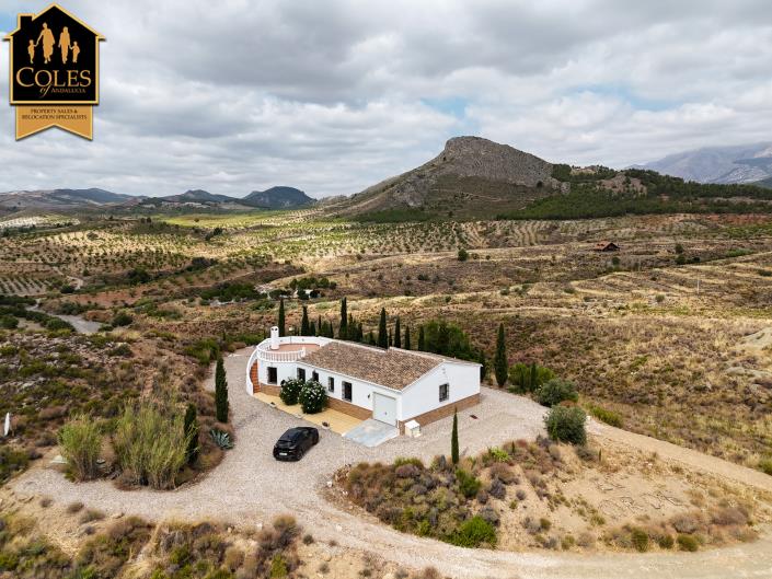 Image No.3-3 Bed Villa / Detached for sale