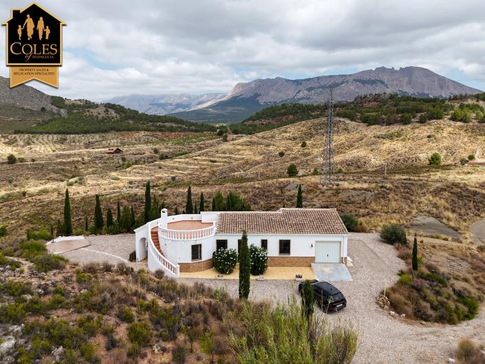 Image No.5-3 Bed Villa / Detached for sale