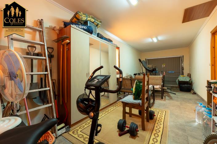 Image No.21-3 Bed Villa / Detached for sale