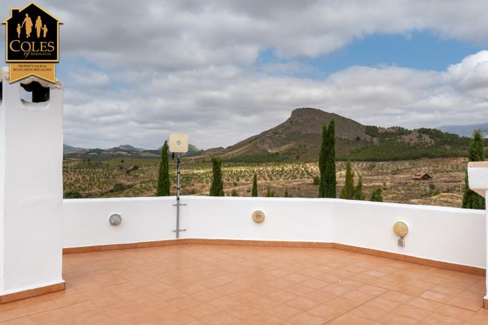 Image No.28-3 Bed Villa / Detached for sale