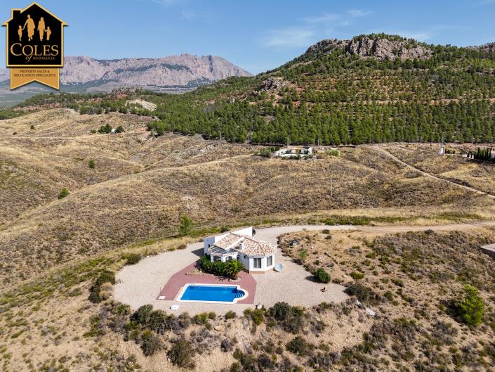 Image No.6-2 Bed Villa / Detached for sale