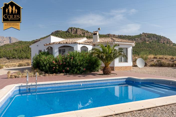 Image No.8-2 Bed Villa / Detached for sale