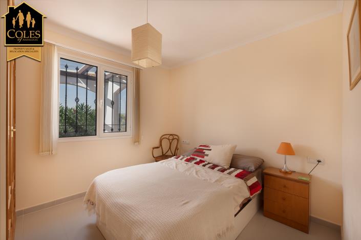 Image No.19-2 Bed Villa / Detached for sale