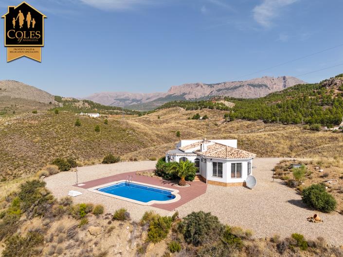 Image No.32-2 Bed Villa / Detached for sale