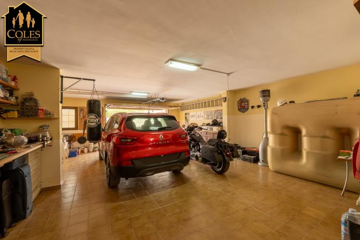 Image No.45-3 Bed Villa / Detached for sale