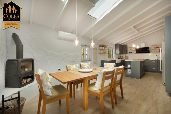 Image No.15-5 Bed Cortijo for sale