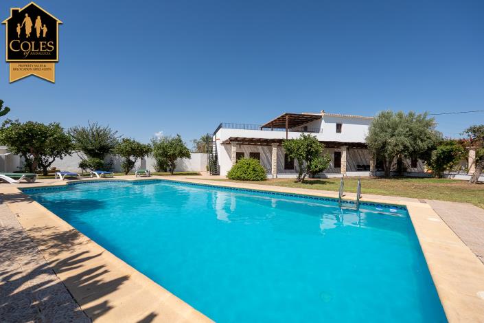 Image No.6-7 Bed Cortijo for sale