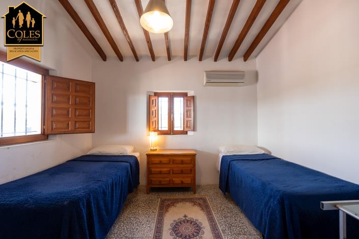 Image No.37-7 Bed Cortijo for sale