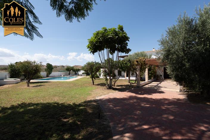 Image No.47-7 Bed Cortijo for sale