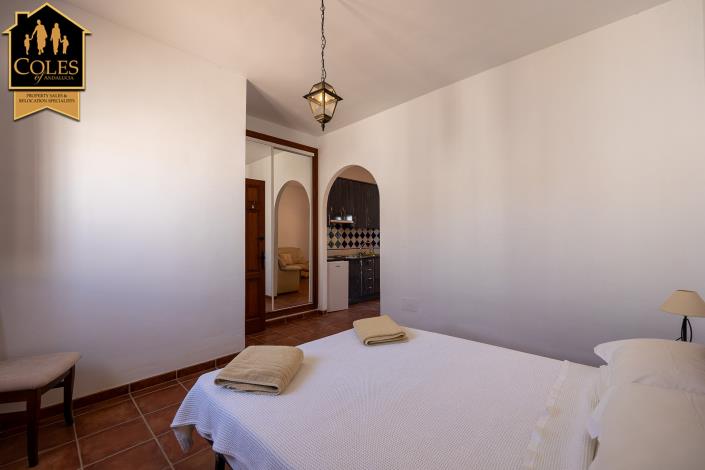 Image No.60-7 Bed Cortijo for sale