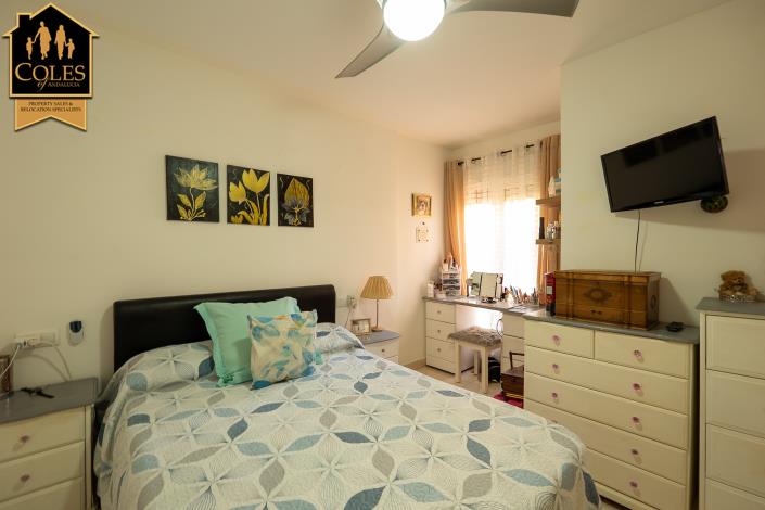 Image No.12-4 Bed Villa for sale