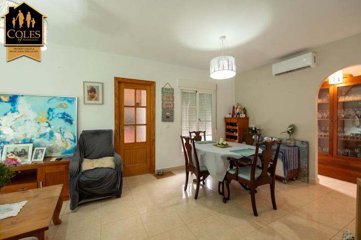 Image No.12-3 Bed Villa for sale