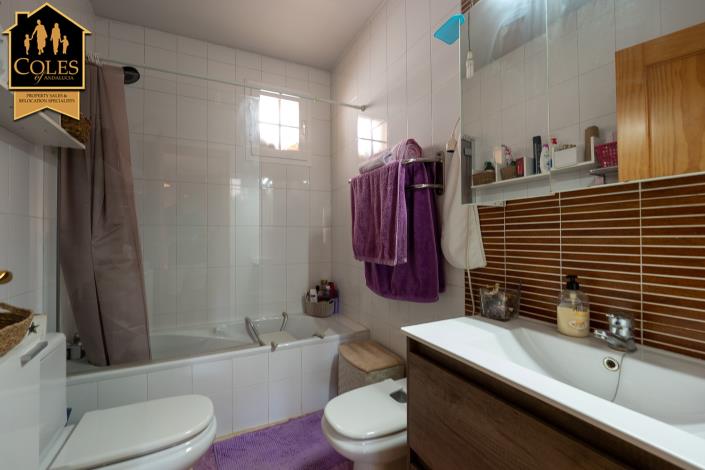 Image No.18-3 Bed Villa for sale