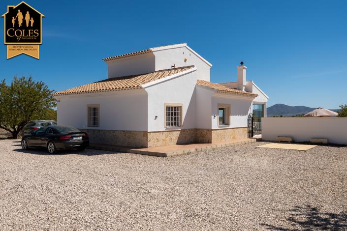 Image No.4-3 Bed Villa / Detached for sale