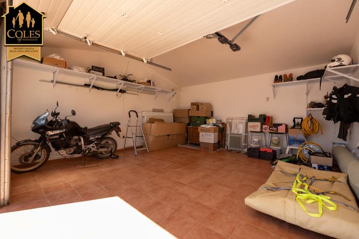 Image No.33-3 Bed Villa / Detached for sale