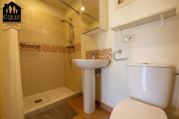 Image No.29-2 Bed Villa for sale