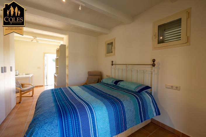 Image No.30-2 Bed Villa for sale