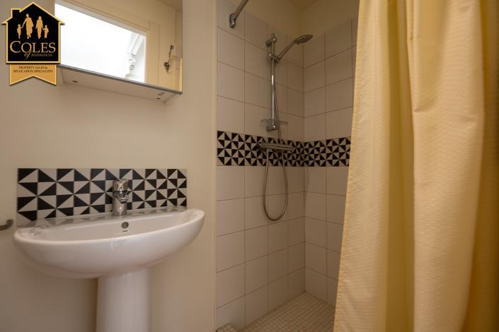 Image No.33-2 Bed Villa for sale