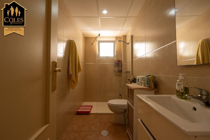 Image No.10-3 Bed Apartment for sale