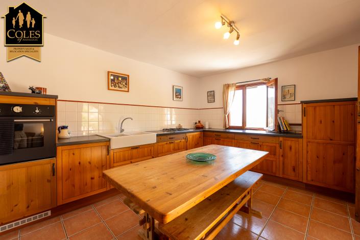 Image No.9-3 Bed Cortijo for sale