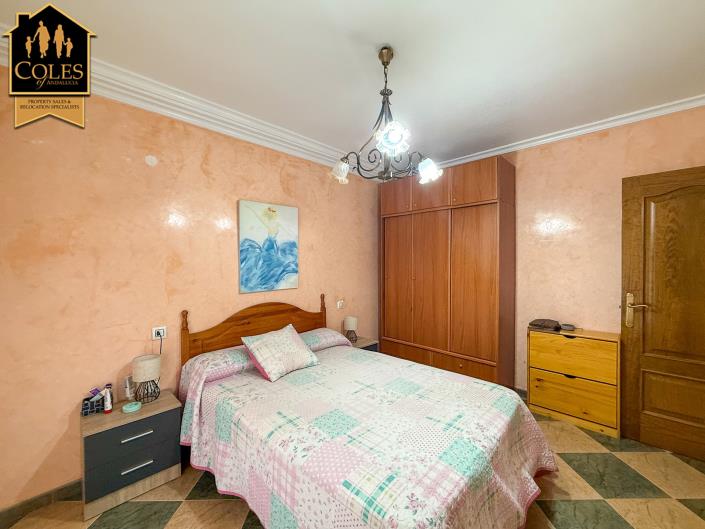 Image No.9-4 Bed Apartment for sale