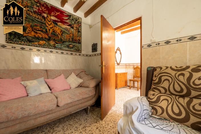 Image No.13-4 Bed Townhouse for sale