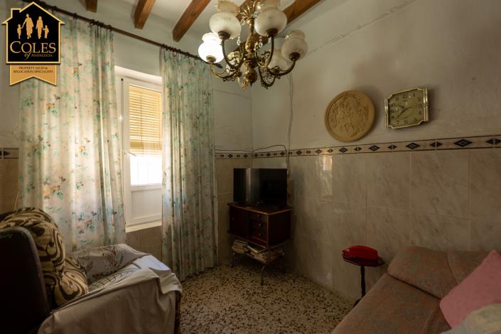 Image No.14-4 Bed Townhouse for sale