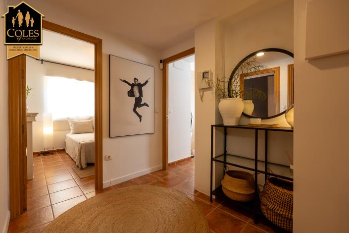 Image No.9-2 Bed Apartment for sale