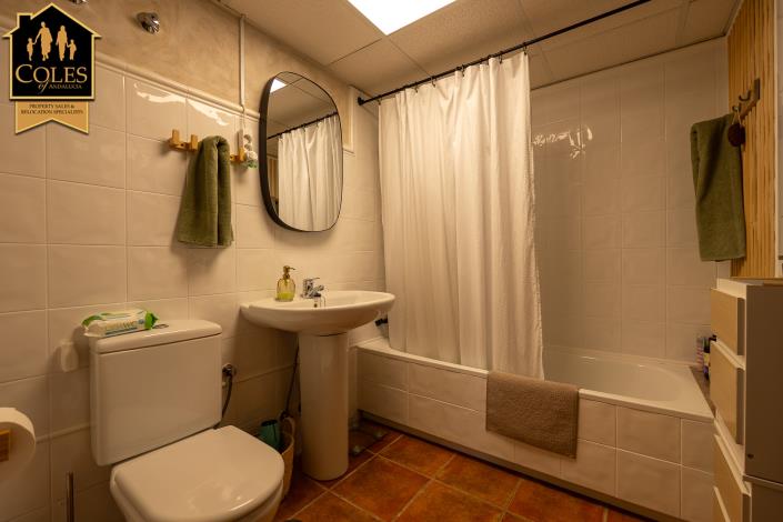 Image No.14-2 Bed Apartment for sale