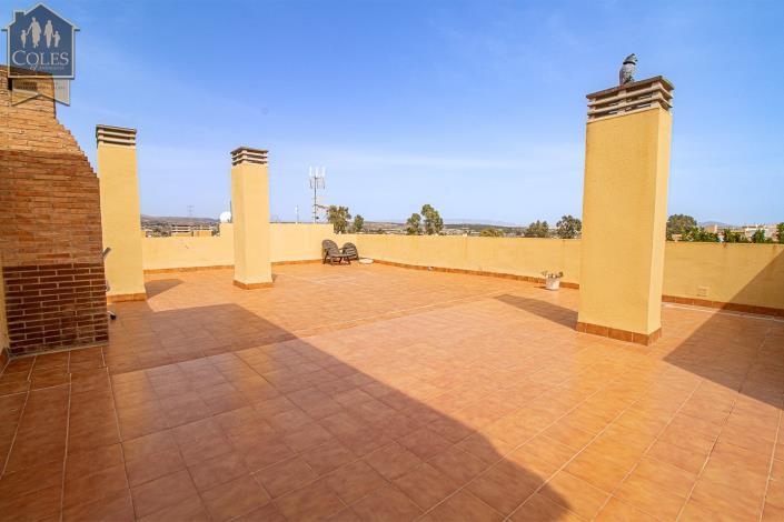 Image No.20-2 Bed Apartment for sale