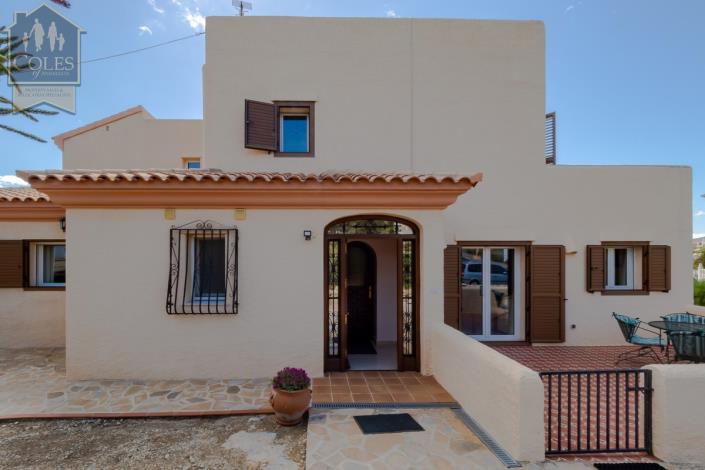 Image No.5-4 Bed Villa / Detached for sale