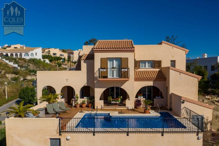 Image No.40-4 Bed Villa / Detached for sale