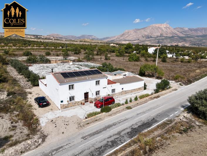 Image No.2-4 Bed Cortijo for sale