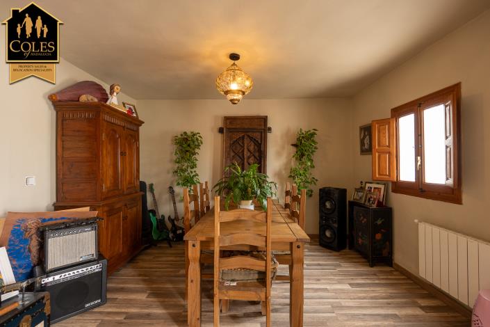 Image No.12-4 Bed Cortijo for sale