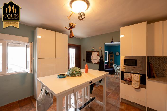 Image No.18-4 Bed Cortijo for sale