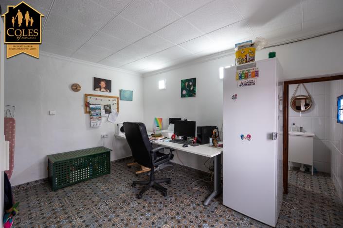 Image No.19-4 Bed Cortijo for sale